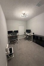 290 Cedar Bark Ln in Sanford, FL - Building Photo - Building Photo