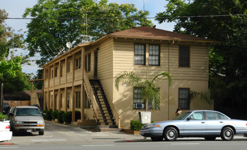 329 E San Fernando St in San Jose, CA - Building Photo - Building Photo