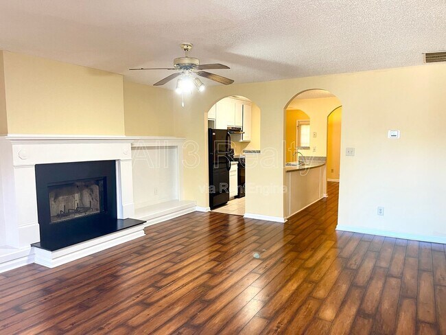 8192 Hynds Springs Ln in Jonesboro, GA - Building Photo - Building Photo