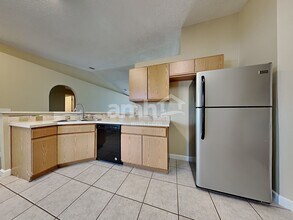 24746 Mary Beth Ct in Land O Lakes, FL - Building Photo - Building Photo