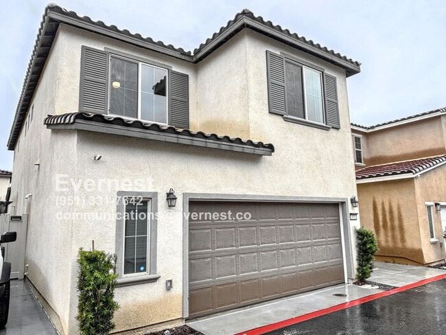 1934 Ray Abril Jr Ln in Colton, CA - Building Photo - Building Photo