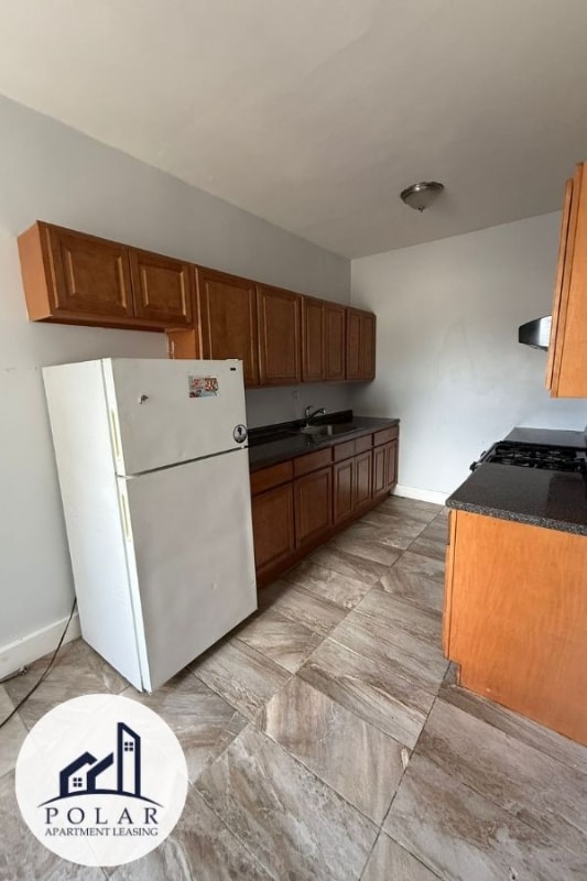 property at 435 Westminster Ave