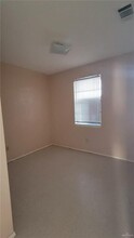 502 Miguel Hidalgo St-Unit -4 in San Juan, TX - Building Photo - Building Photo