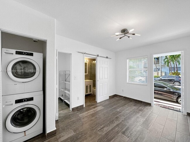 901 Euclid Ave in Miami Beach, FL - Building Photo - Building Photo