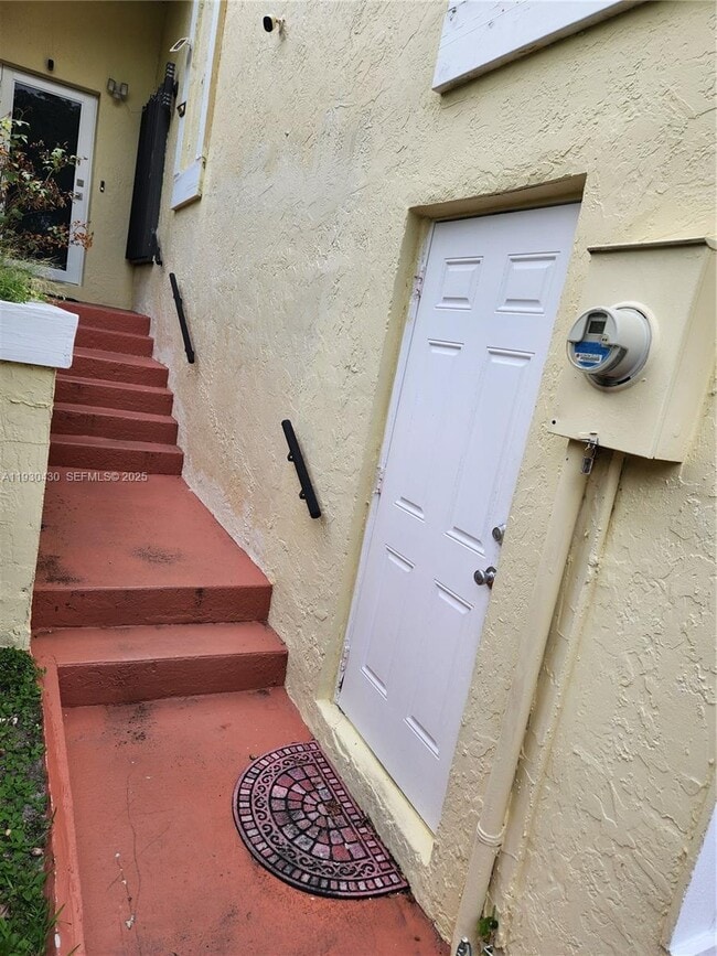 22020 SW 100th Pl in Cutler Bay, FL - Building Photo - Building Photo