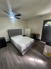 8328 Cristobal Cir in Orlando, FL - Foto de edificio - Building Photo