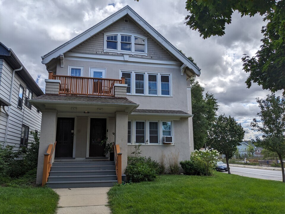 5439 W Galena St, Unit 5439 Galena street in Milwaukee, WI - Building Photo