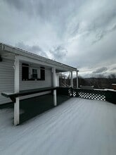 223 Vinegar Hill Rd in Fairmont, WV - Building Photo - Building Photo