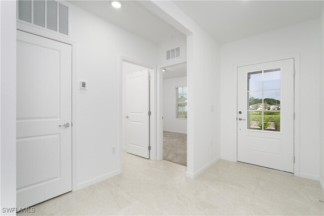 42380 Cascade Dr in Punta Gorda, FL - Foto de edificio - Building Photo