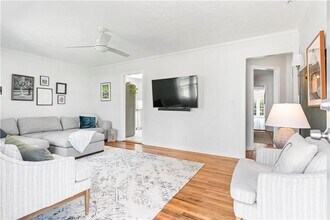 1060 McLinden Ave SE in Smyrna, GA - Building Photo - Building Photo