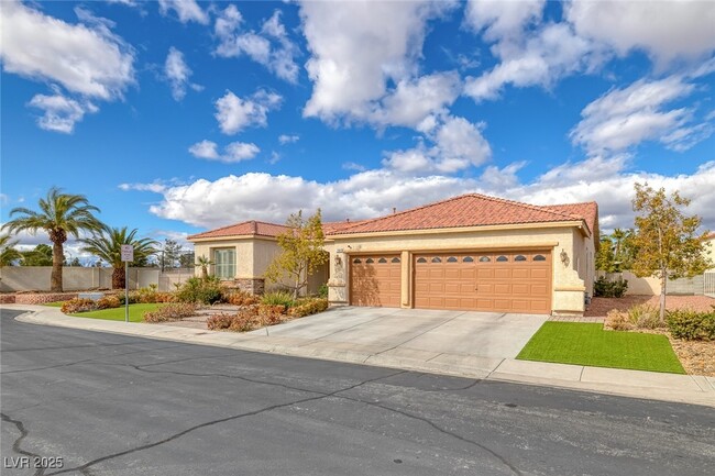 758 Jasper Point Ct in Las Vegas, NV - Foto de edificio - Building Photo