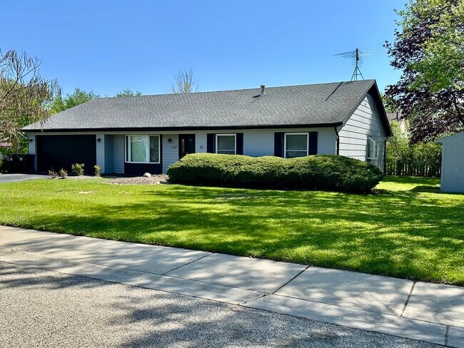 440 Red Bridge Rd in Lake Zurich, IL - Building Photo - Building Photo