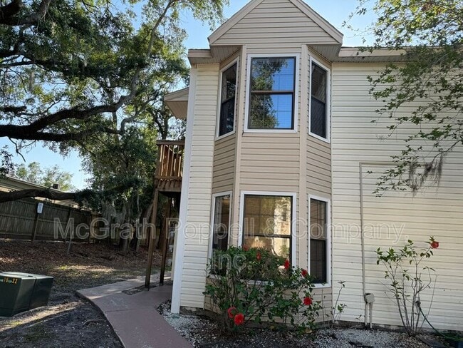 property at 2302 S Maki Rd