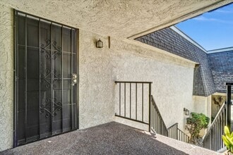 898 S Lemon St in Anaheim, CA - Building Photo - Building Photo