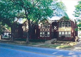 The Navarro Arms Apartments in Tulsa, OK - Foto de edificio - Building Photo