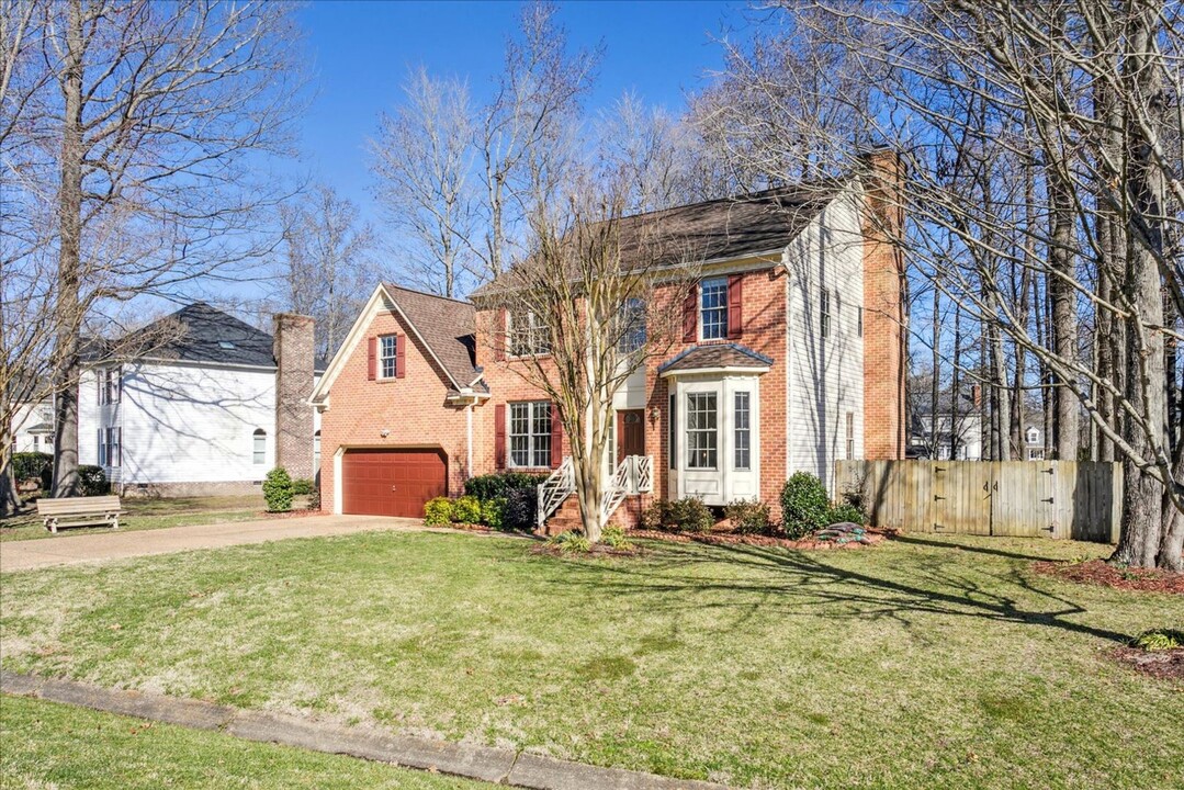 104 Choptank Turn in Yorktown, VA - Building Photo