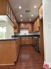 7924 Peachtree Ave in Los Angeles, CA - Building Photo - Building Photo