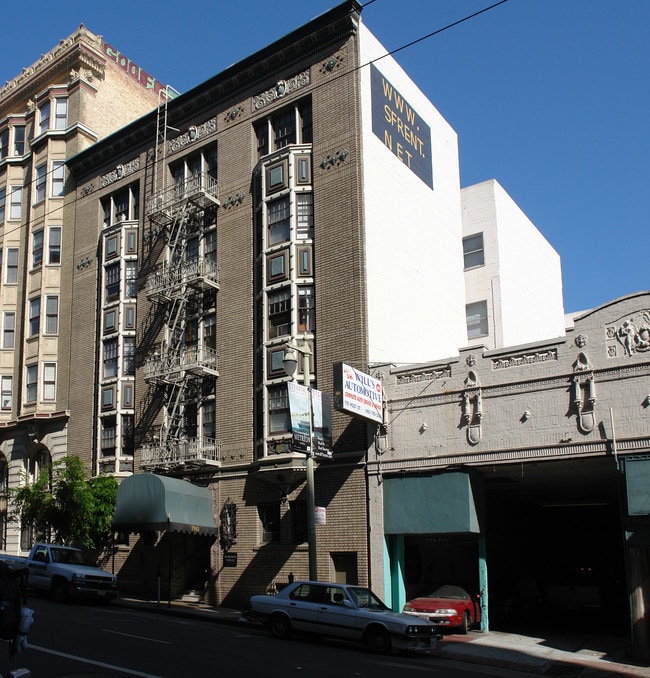 St. Francis Terrace LLC. in San Francisco, CA - Foto de edificio - Building Photo