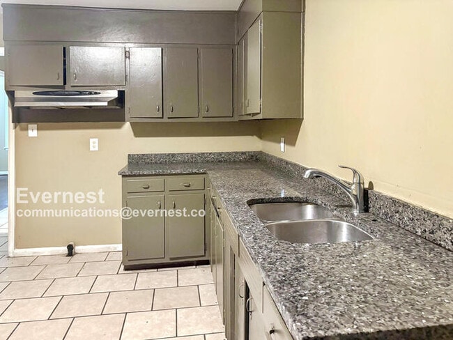 1516 Haven Dr N in Birmingham, AL - Building Photo - Building Photo
