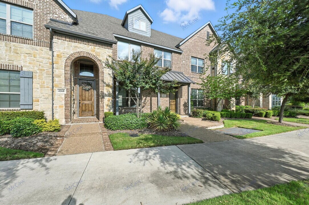 4270 Cascade Sky Dr in Arlington, TX - Building Photo