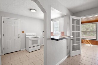 2210 53rd St S in Gulfport, FL - Building Photo - Building Photo