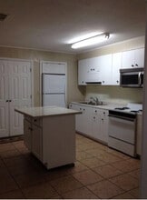 312 N 19th Ave in Hattiesburg, MS - Building Photo - Building Photo