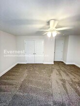 637 Battery Ct in Clarksville, TN - Foto de edificio - Building Photo