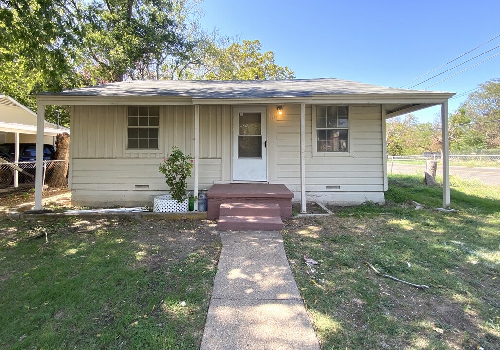 411 Wisconsin St in Killeen, TX - Building Photo