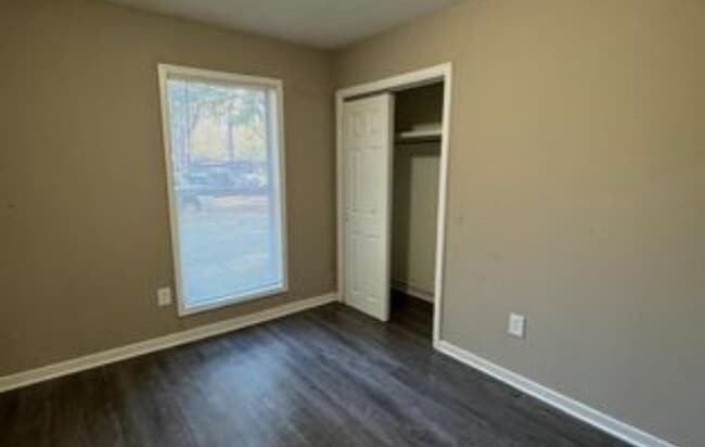 1011 Fairway St in Jackson, MS - Building Photo - Building Photo