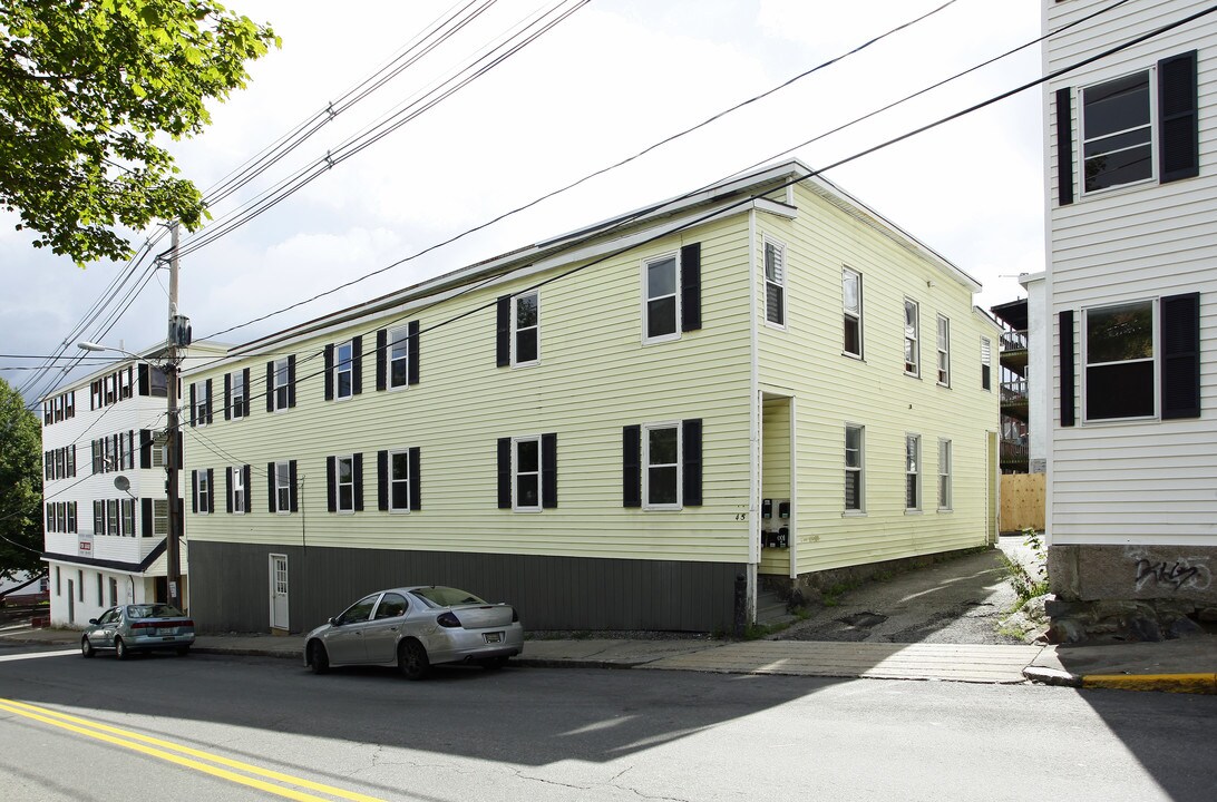 45 Hill St in Biddeford, ME - Foto de edificio