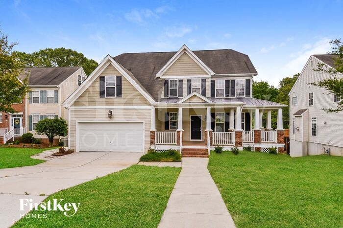 104 Jamestown Oaks Dr in Jamestown, NC - Building Photo
