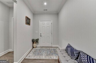 811 Pineberry Ct in Grayson, GA - Building Photo - Building Photo