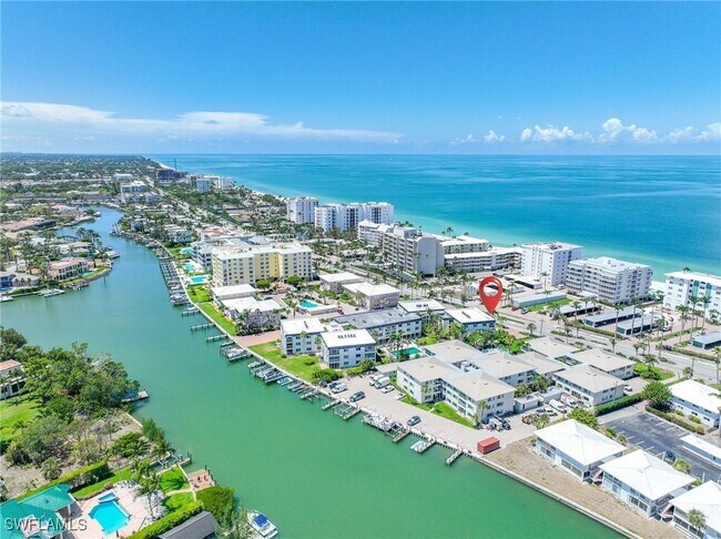 property at 1930 Gulf Shore Blvd N