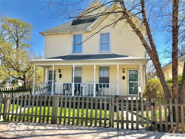 property at 1803 Westview Dr
