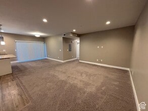 1225 Wolf Hollow Ln in Salt Lake City, UT - Building Photo - Building Photo