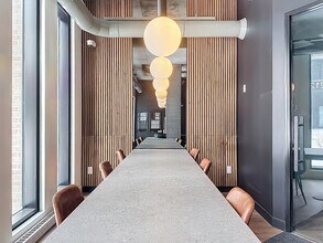 Esplanade Cartier in Montréal, QC - Building Photo - Building Photo