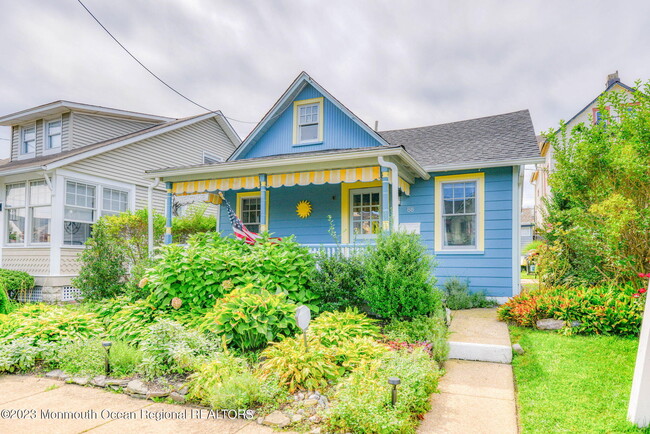 88 Broadway in Ocean Grove, NJ - Building Photo - Building Photo