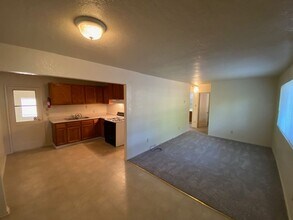 3142 Garfield Ave in Carmichael, CA - Building Photo - Building Photo