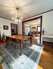 37 Burnham St in Belmont, MA - Building Photo - Building Photo