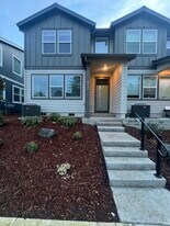 6532 SE Nasha St in Hillsboro, OR - Building Photo