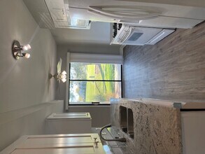 933 Monroe Ct in Vernon Hills, IL - Building Photo - Building Photo