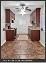5620 Woodman Ave in Los Angeles, CA - Building Photo - Building Photo