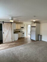 228 C Ave in Coronado, CA - Building Photo