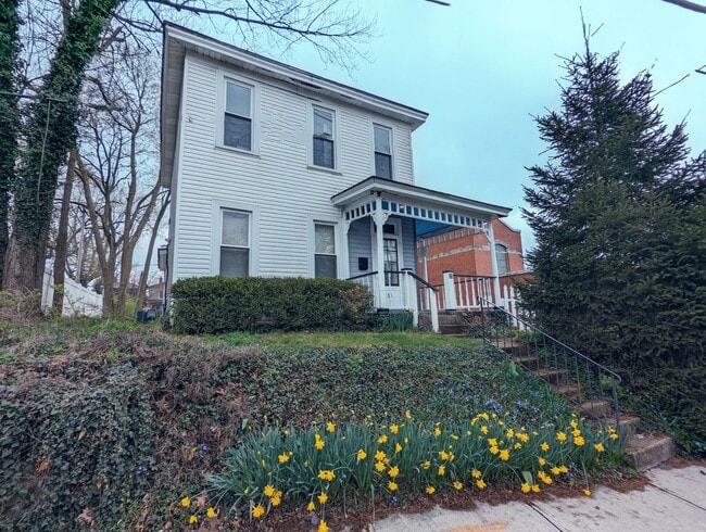property at 35 E Arcadia Ave