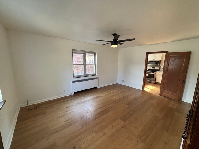 4847 Paddock Rd, Unit 1 in Cincinnati, OH - Building Photo - Building Photo