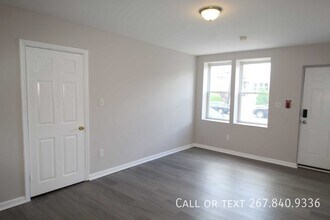 1016-1018 S 52nd St in Philadelphia, PA - Building Photo - Building Photo