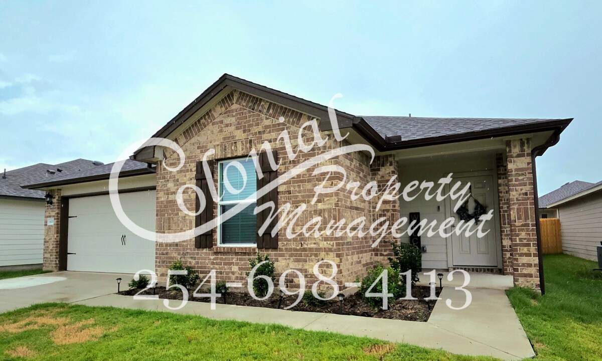 1418 Rolling Thunder Dr in Killeen, TX - Foto de edificio