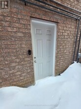 39 Begonia Crescent in Brampton, ON - Building Photo - Building Photo