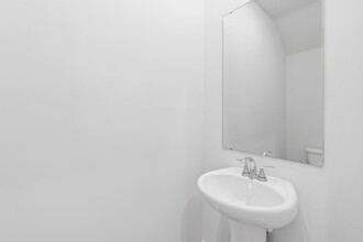4163 Smt Wds Dr in Charlotte, NC - Building Photo - Building Photo