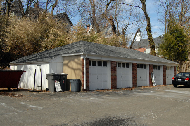 170 Piermont Ave in Nyack, NY - Building Photo - Building Photo